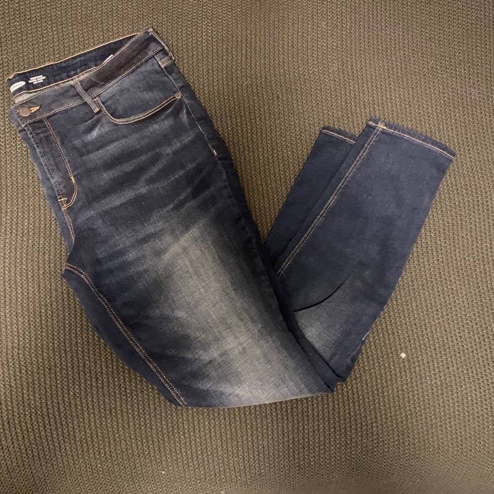 Old Navy Rockstar Super Skinny Jeans